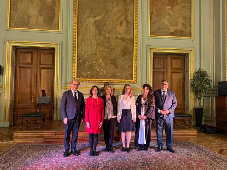 Εκδήλωση 25η Μαρτίου, Πρέσβυς Ελλάδος στο Βέλγιο Σοφία Γραμματά, Πρόεδρος Ελληνικής Κοινότητας Βρυξελλών Φίλιππος Κοτσαρίδης